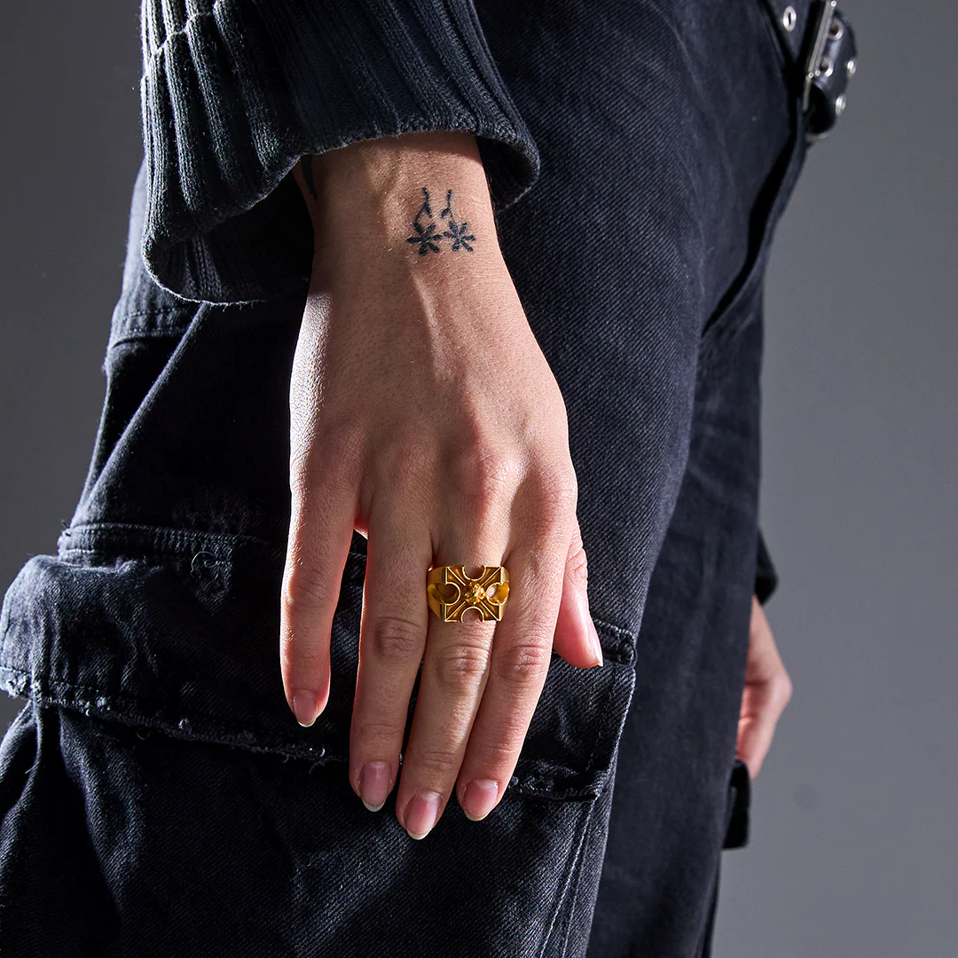 Crucifix - Gold Ring - Image 5