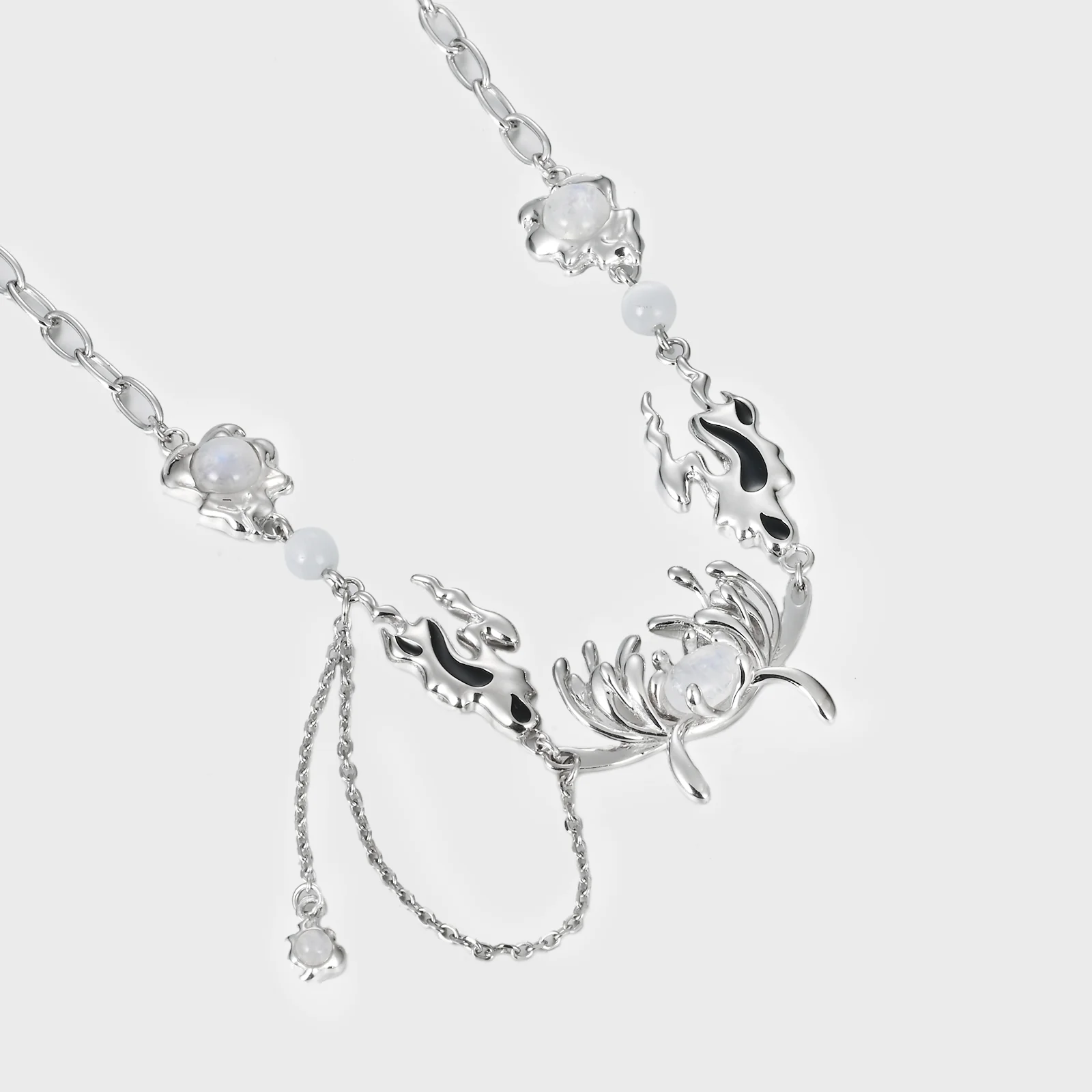 Higanbana - Necklace - Image 5