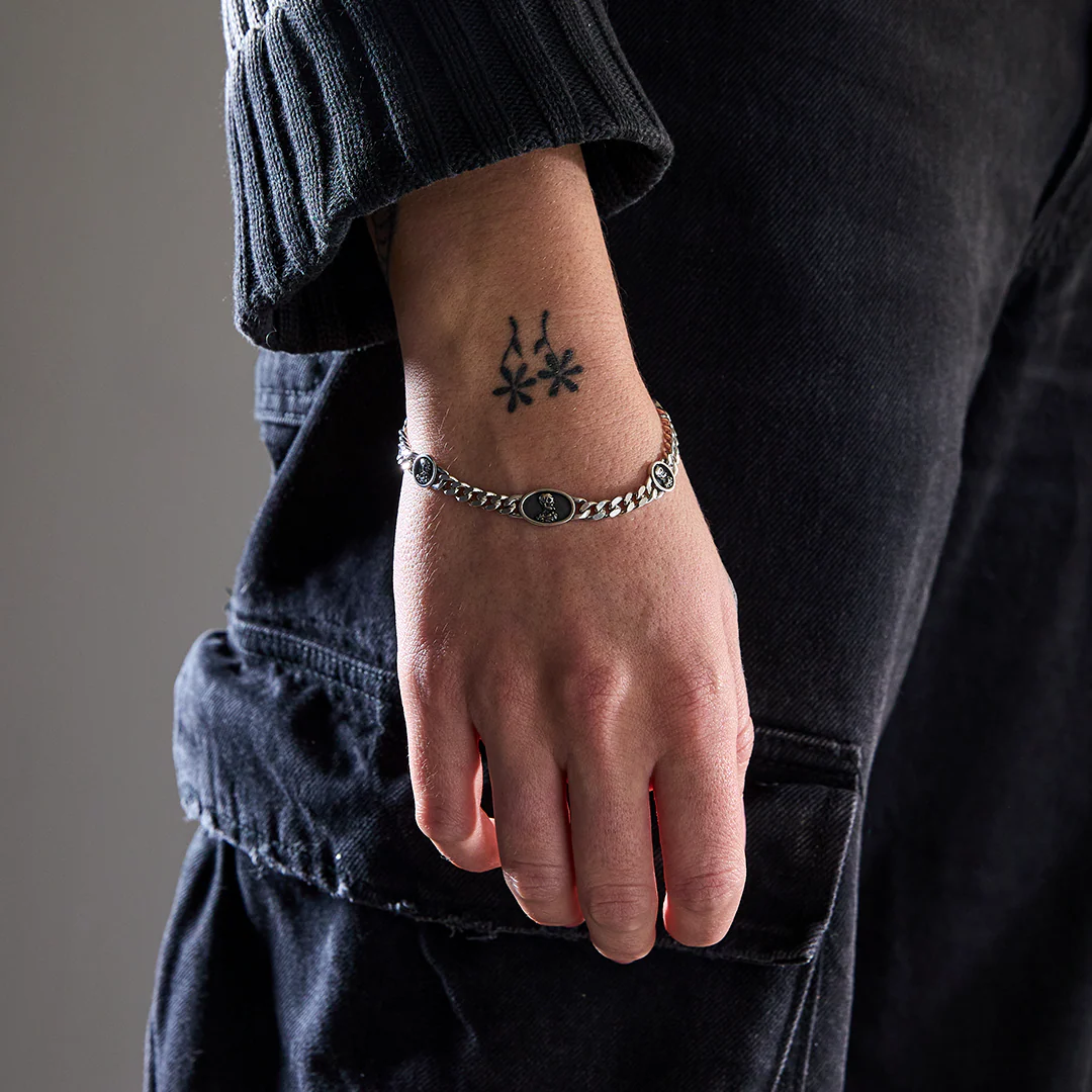 Skull of a Skeleton with Burning Cigarette - Bracelet - Image 4