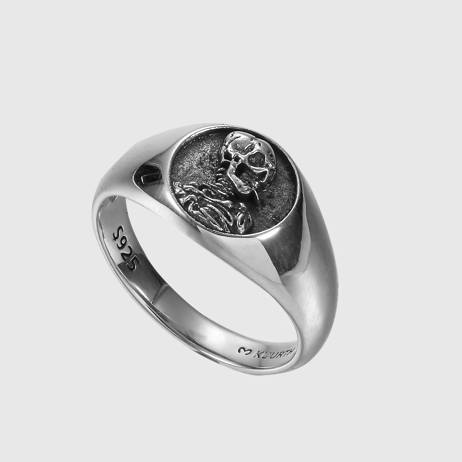 Skull of a Skeleton with Burning Cigarette - Ring - Image 6